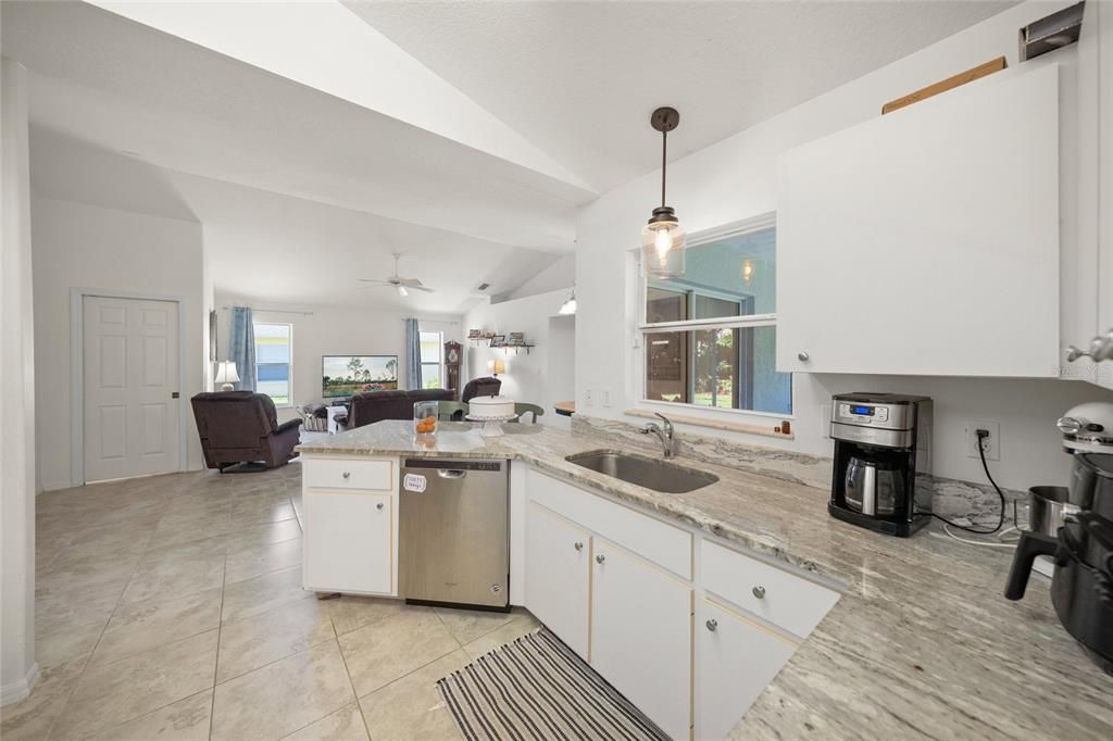Interior, Kitchen, Living room, Pendant Lights