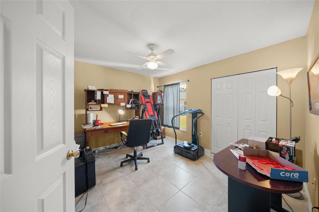 Home Office, Interior