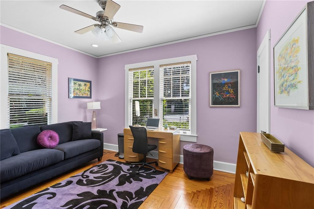 Home Office, Interior, Recessed Lighting, Wood Texture Flooring
