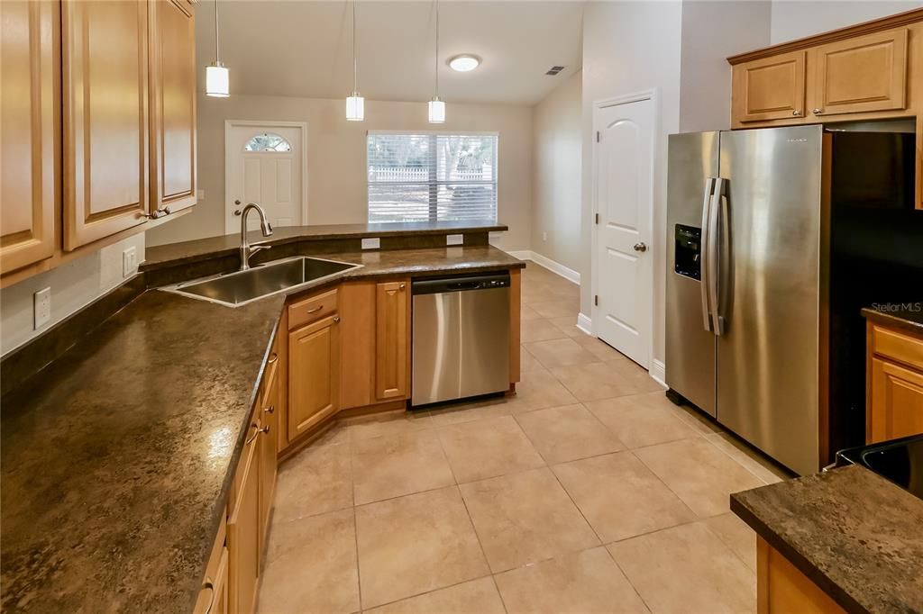 Interior, Kitchen, Pendant Lights, Stainless Steel Appliances