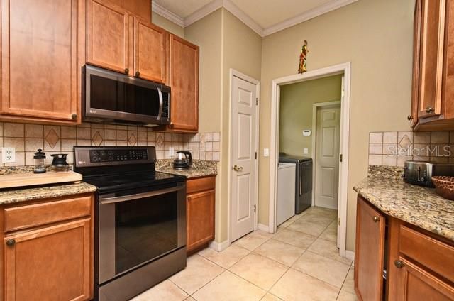 Interior, Kitchen, Washer