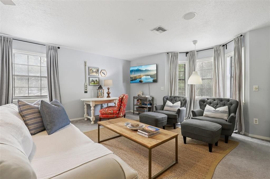 Interior, Living room, Pendant Lights