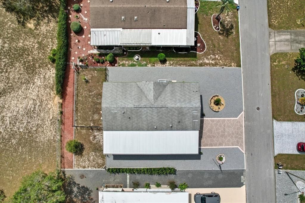 Exterior, Drone