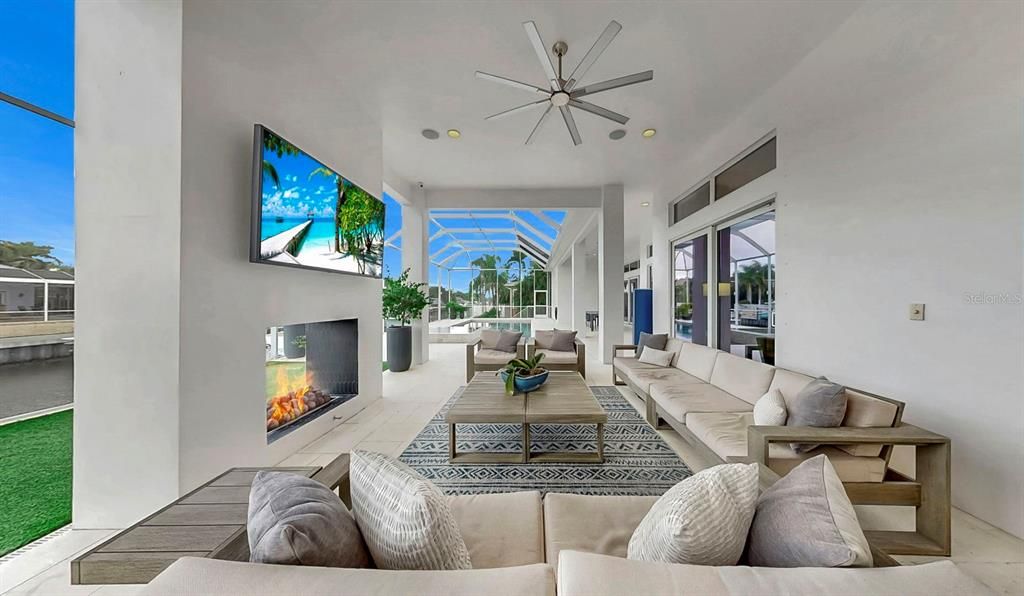 Fireplace, Interior, Living room