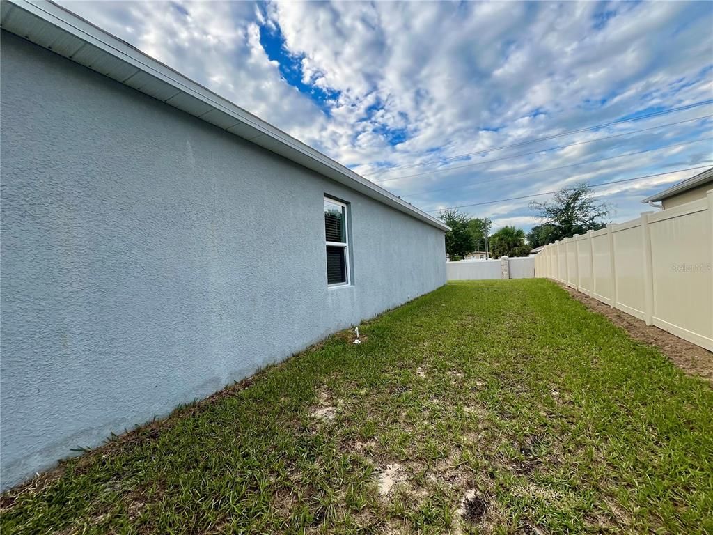 Backyard, Exterior