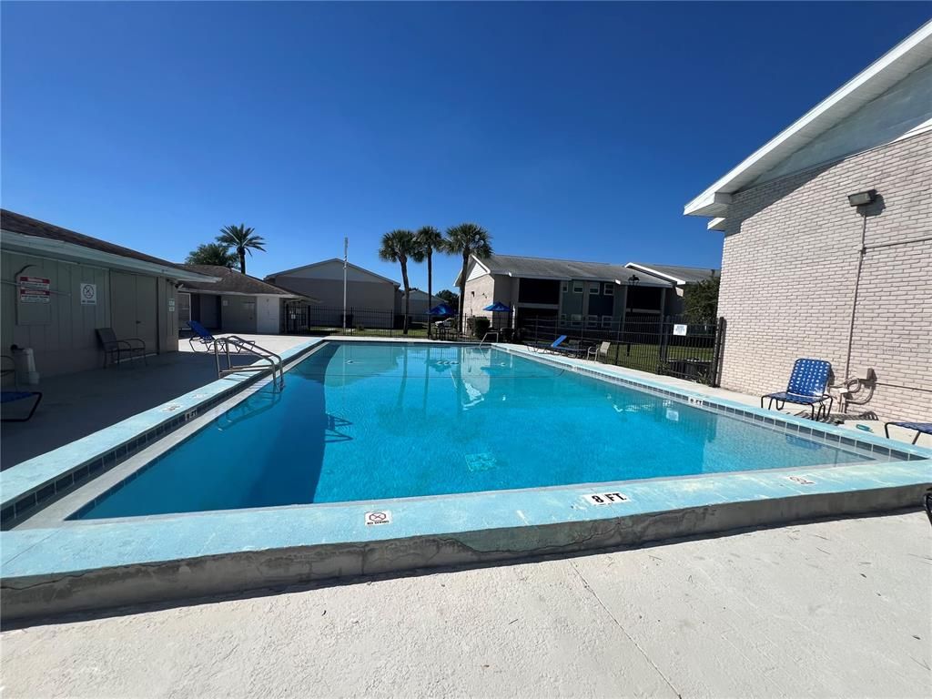 Exterior, Pool