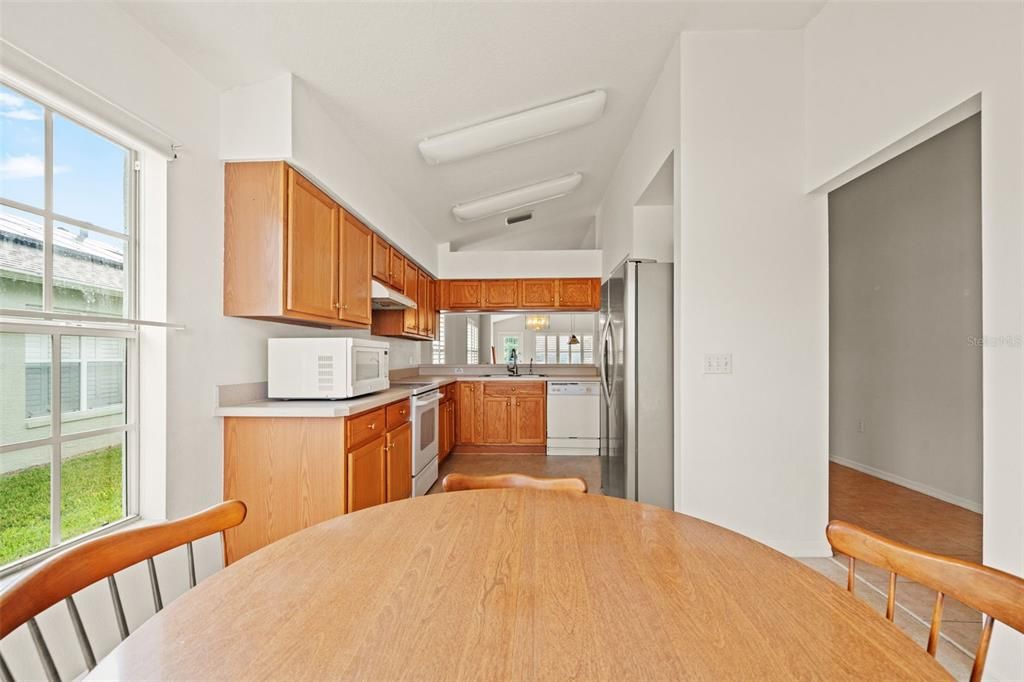 Dining room, Interior, Kitchen, Stainless Steel Appliances