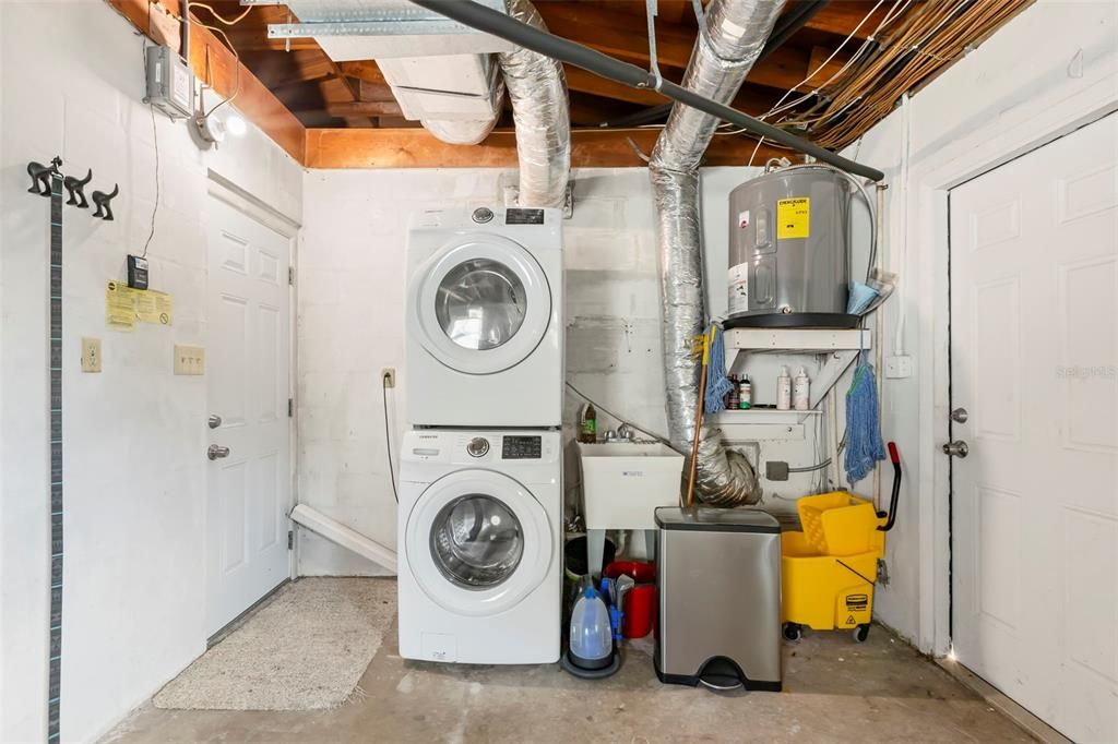 Interior, Utility Closets, Washer
