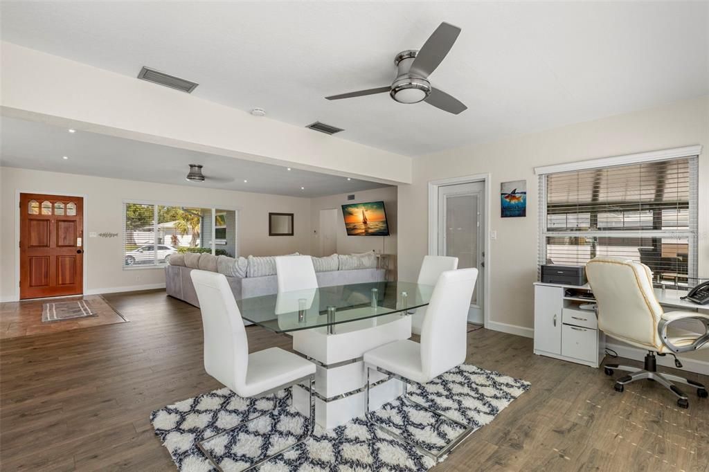 Home Office, Interior, Recessed Lighting, Wood Texture Flooring