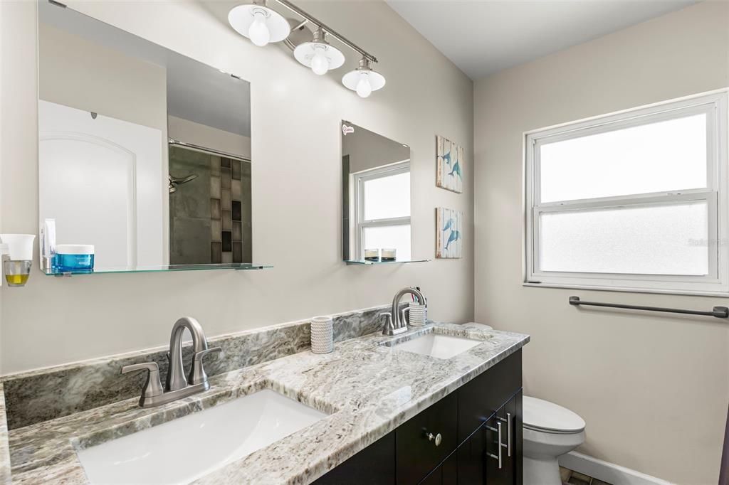 Bathroom, Dual Sink Vanities, Interior
