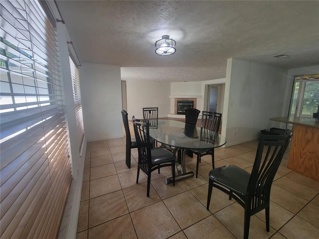 Dining room, Interior