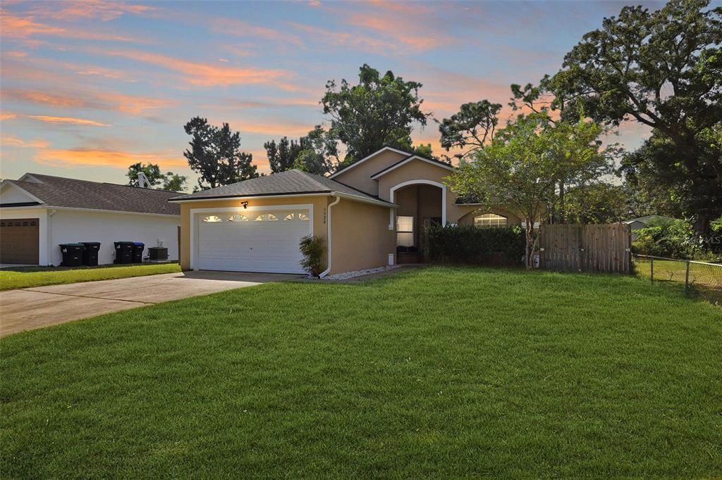 Backyard, Detached Garage, Exterior