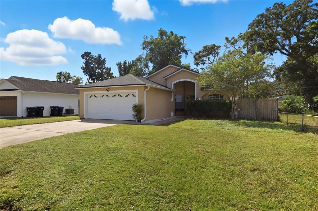 Backyard, Detached Garage, Exterior