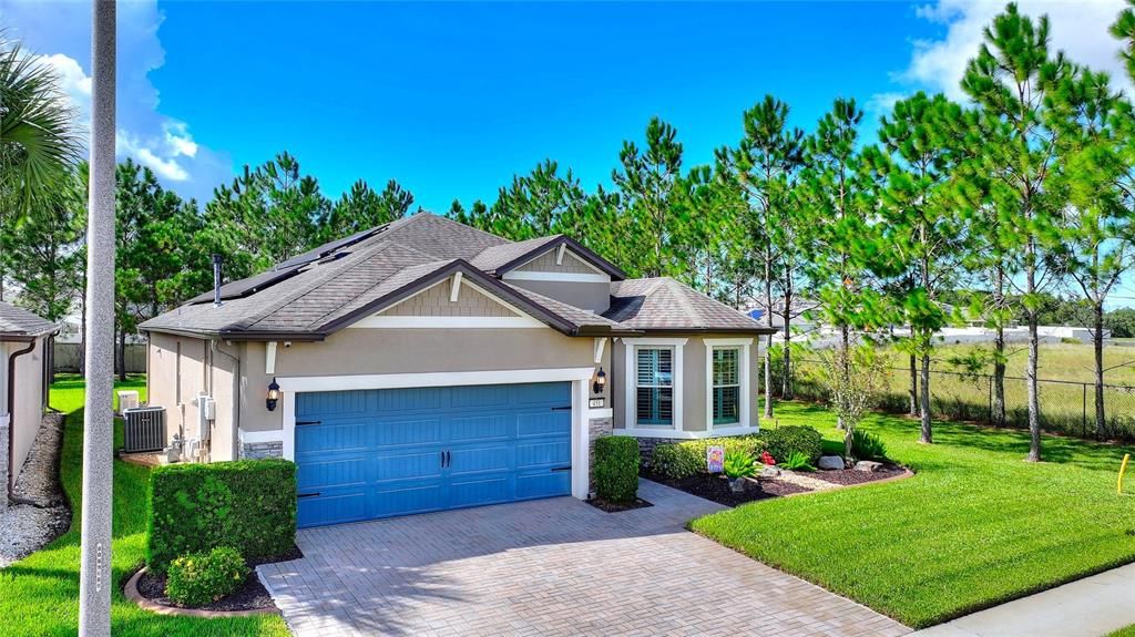 Attached, Exterior, Facade, Solar Panels, Queen Anne Victorian