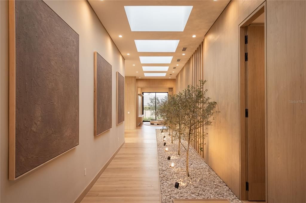 Interior, Recessed Lighting, Wood Texture Flooring