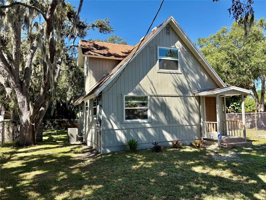 Backyard, Exterior