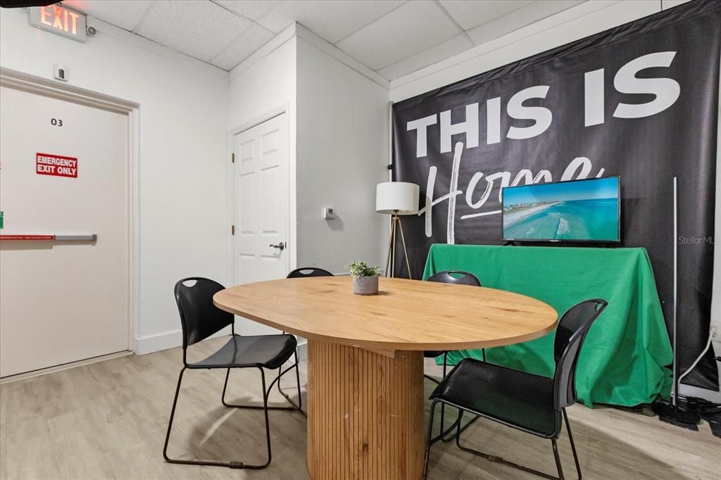 Dining room, Interior, Wood Texture Flooring