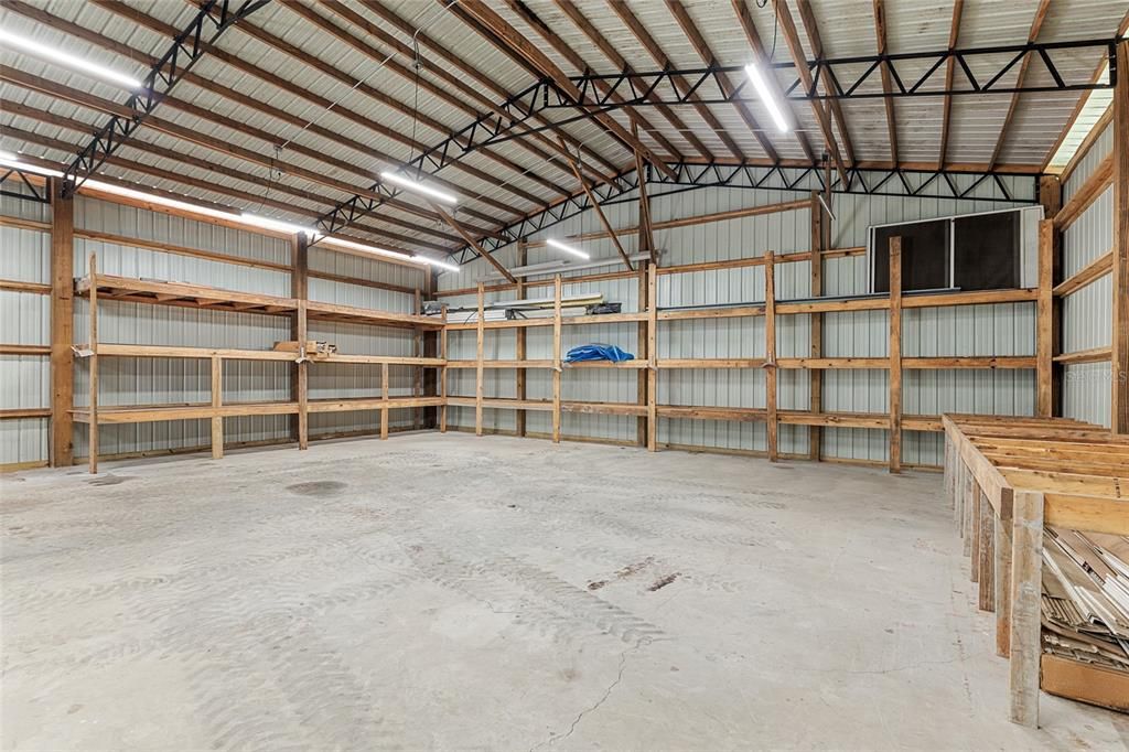 Garage, Interior, Wooden Beams