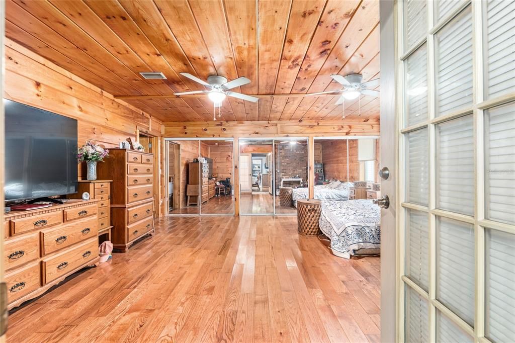 Bedroom, Interior, Wooden Ceilings, Wood Texture Flooring, Wooden Walls