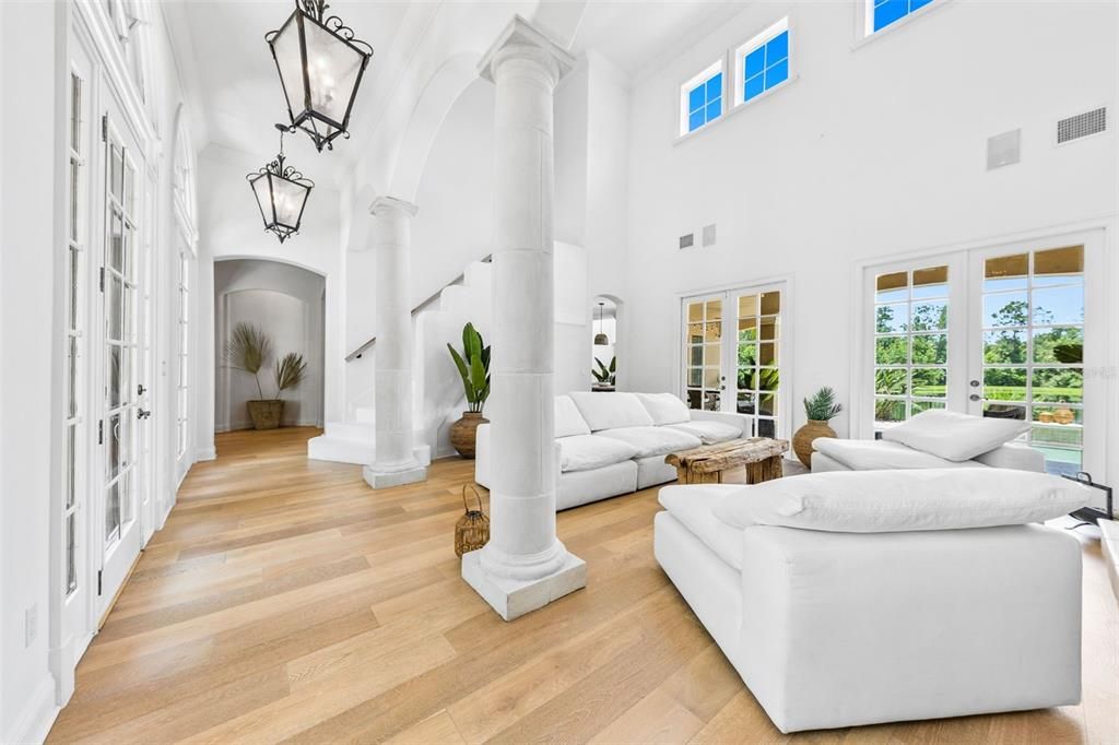 Interior, Living room, Pendant Lights, Wood Texture Flooring