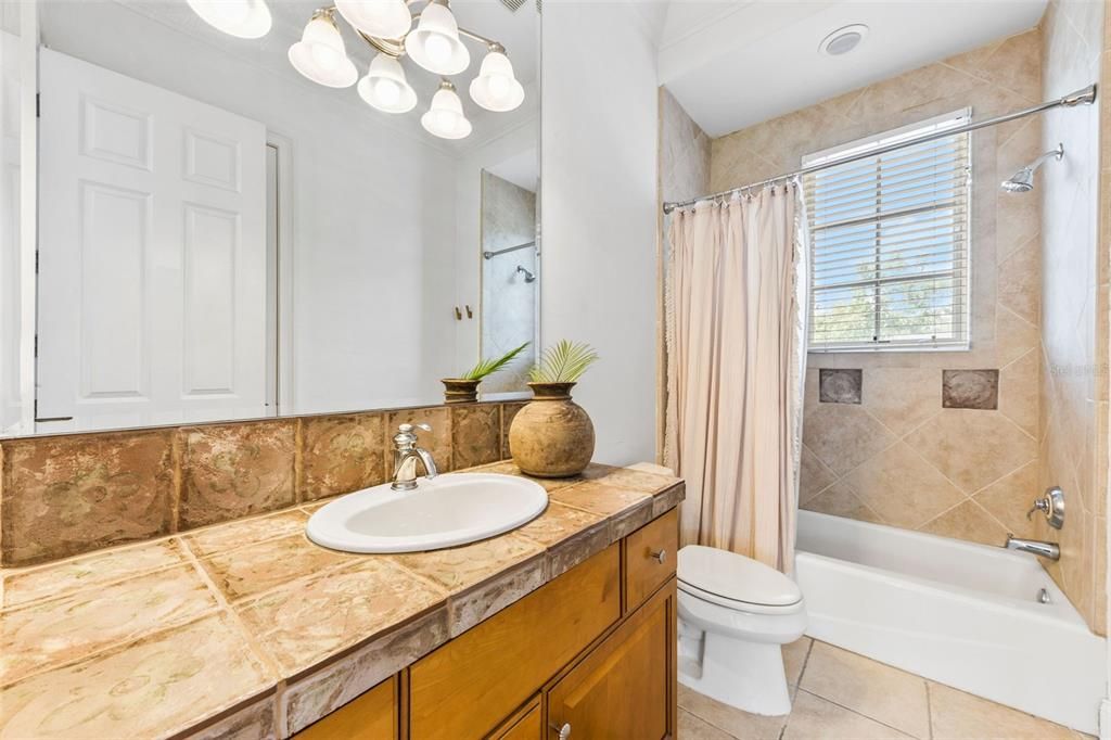 Bathroom, Interior, Tile Countertops