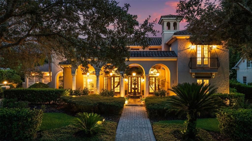 Exterior, Facade, Mediterranean