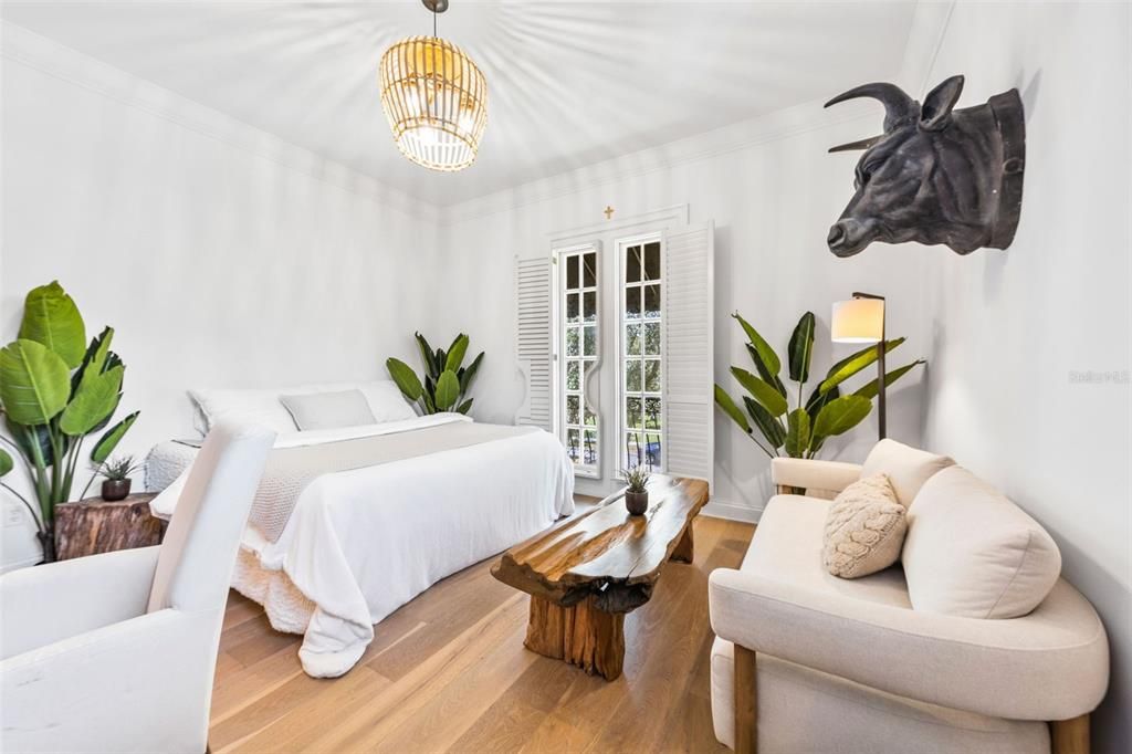 Bedroom, Chandelier, Interior, Pendant Lights, Wood Texture Flooring
