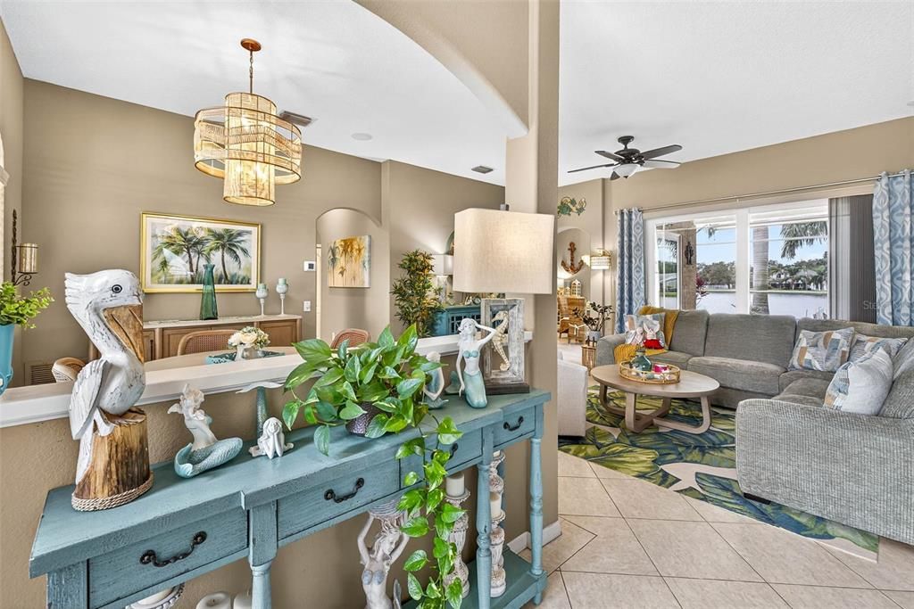 Chandelier, Interior, Living room