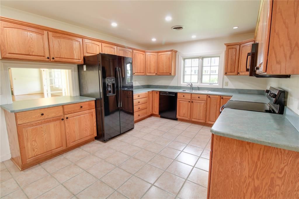 Interior, Kitchen, Recessed Lighting