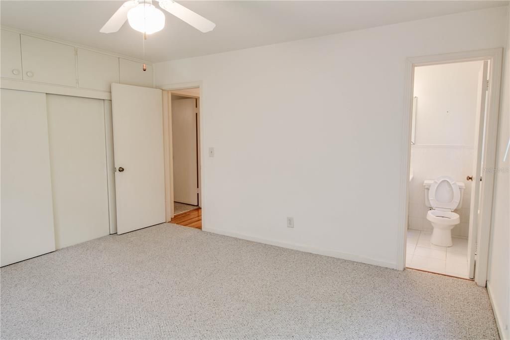 Bathroom, Empty room, Interior
