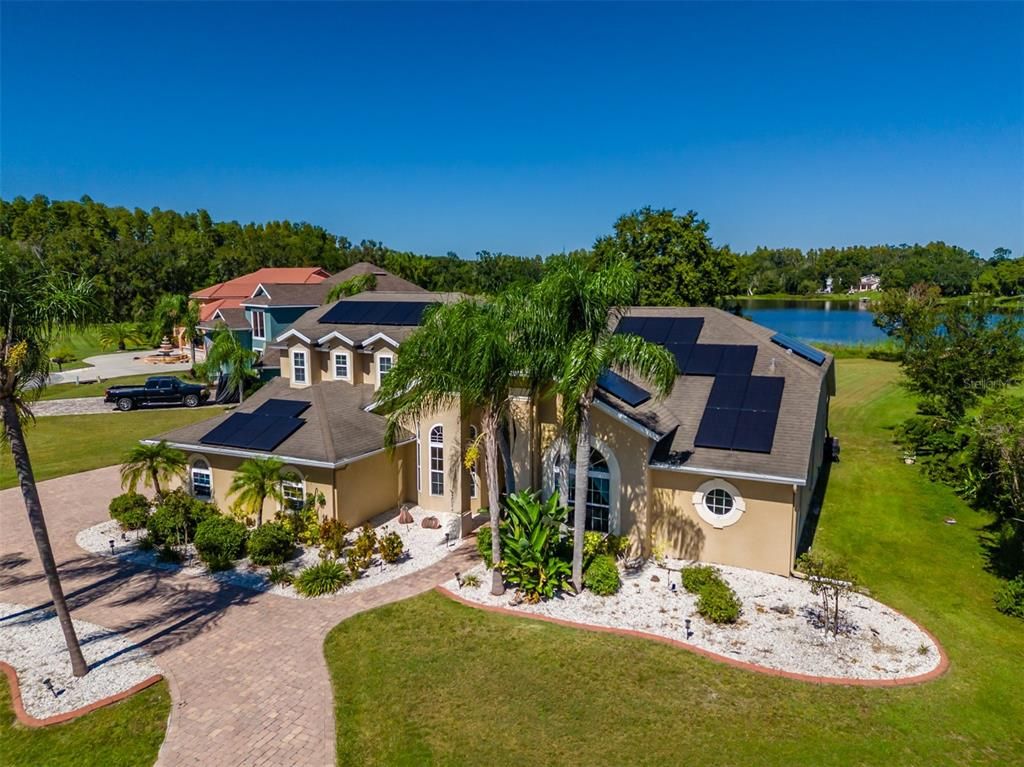 Exterior, Drone