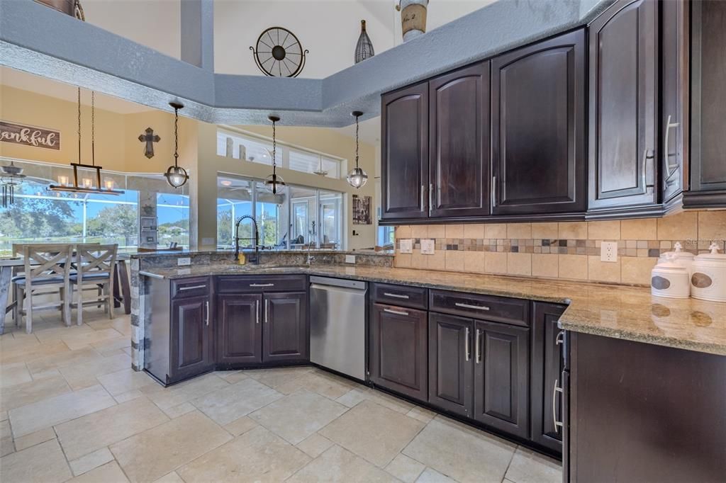 Dining room, Interior, Kitchen, Pendant Lights