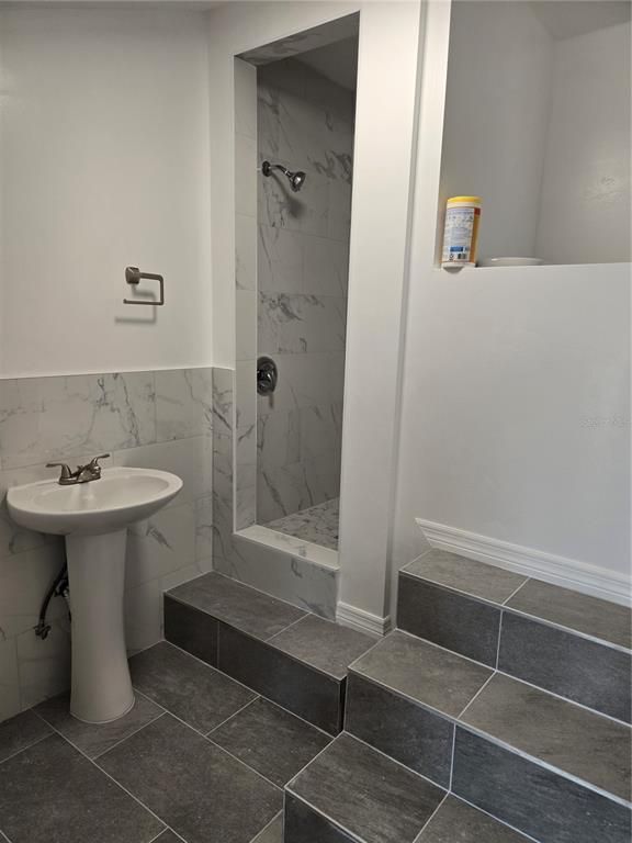 Bathroom, Interior, Marble Walls