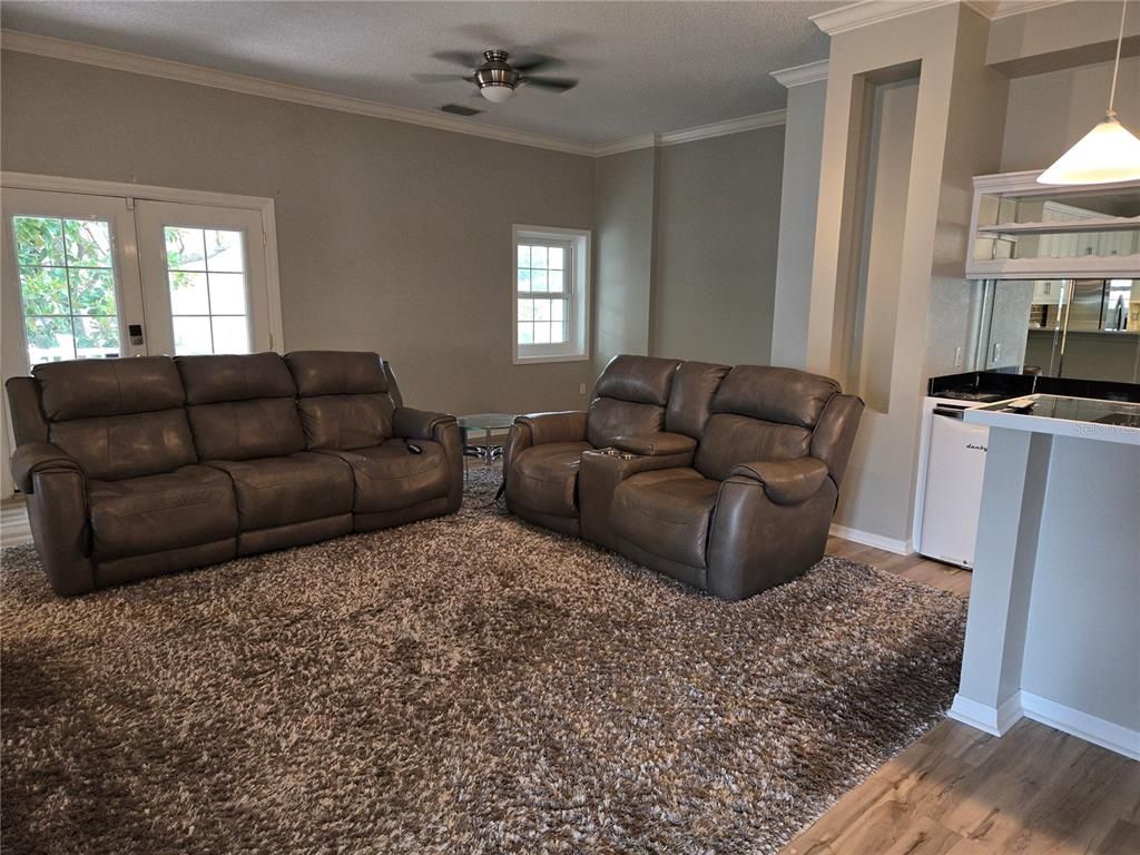Interior, Living room, Pendant Lights, Wood Texture Flooring