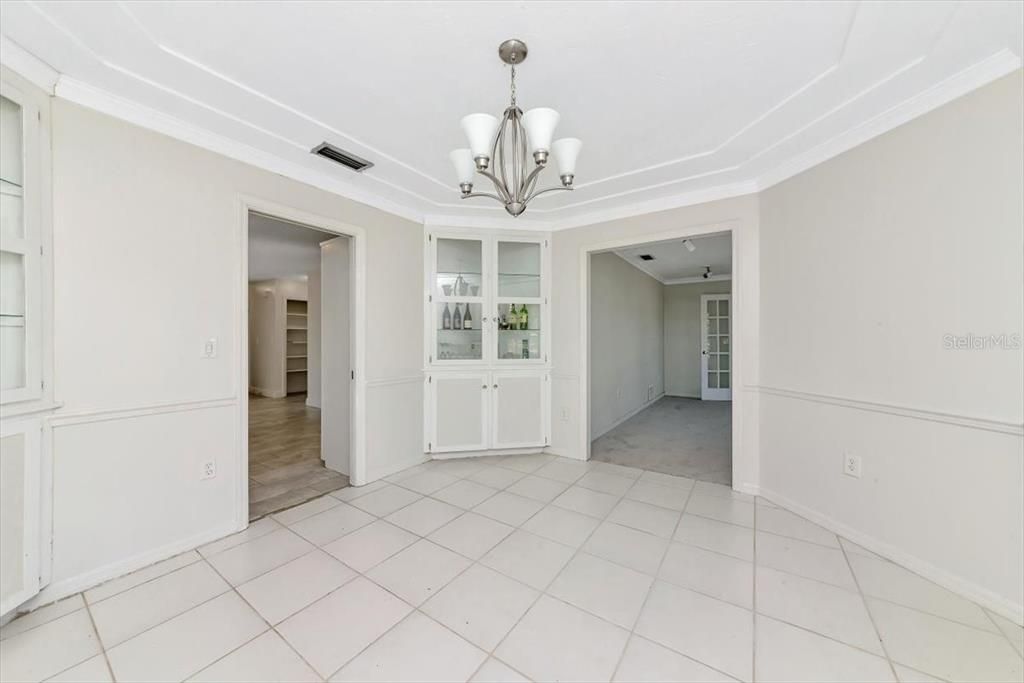 Chandelier, Empty room, Interior