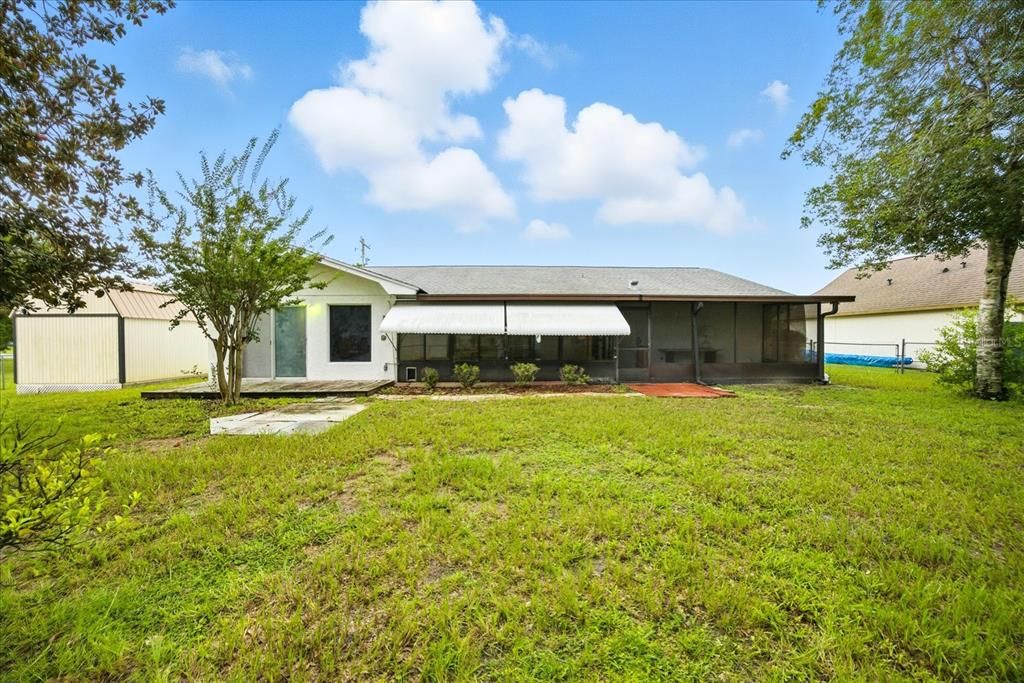 Backyard, Exterior
