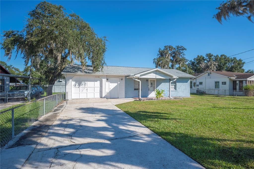 Attached, Backyard, Exterior, Facade, Ranch