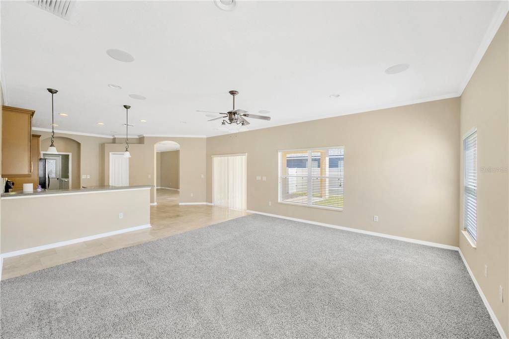 Empty room, Interior, Pendant Lights, Recessed Lighting