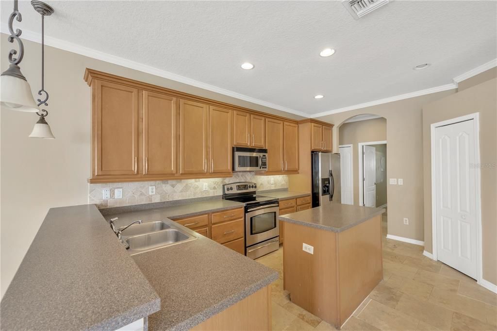 Interior, Kitchen, Pendant Lights, Recessed Lighting, Stainless Steel Appliances