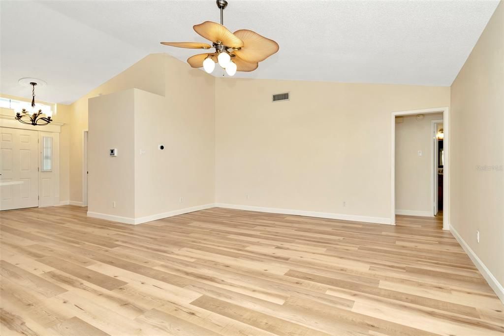 Chandelier, Empty room, Interior, Wood Texture Flooring