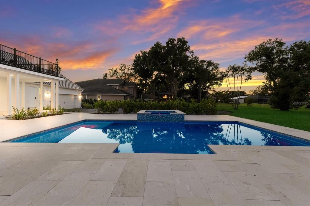 Exterior, Pool
