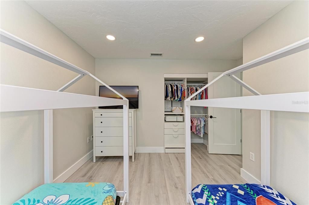 Interior, Recessed Lighting, Walk-in Closets, Wood Texture Flooring
