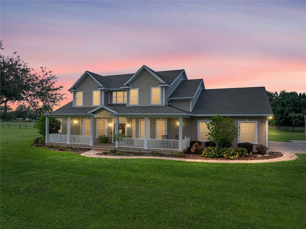 Backyard, Exterior, Facade, Farmhouse