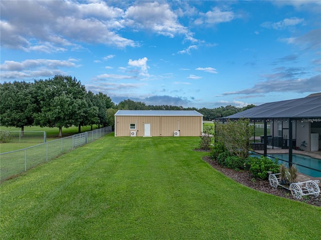 Backyard, Exterior