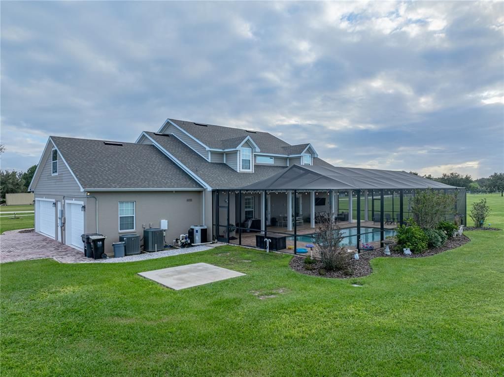 Backyard, Exterior