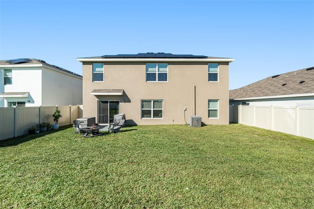 Backyard, Exterior