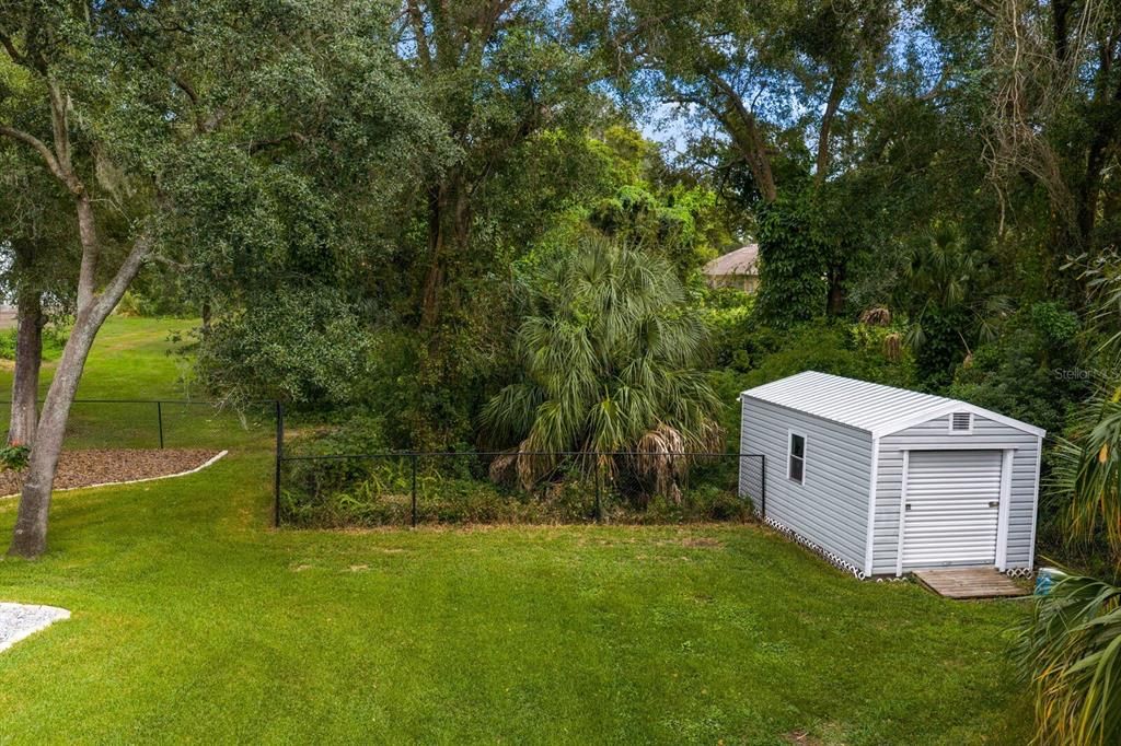 Backyard, Exterior