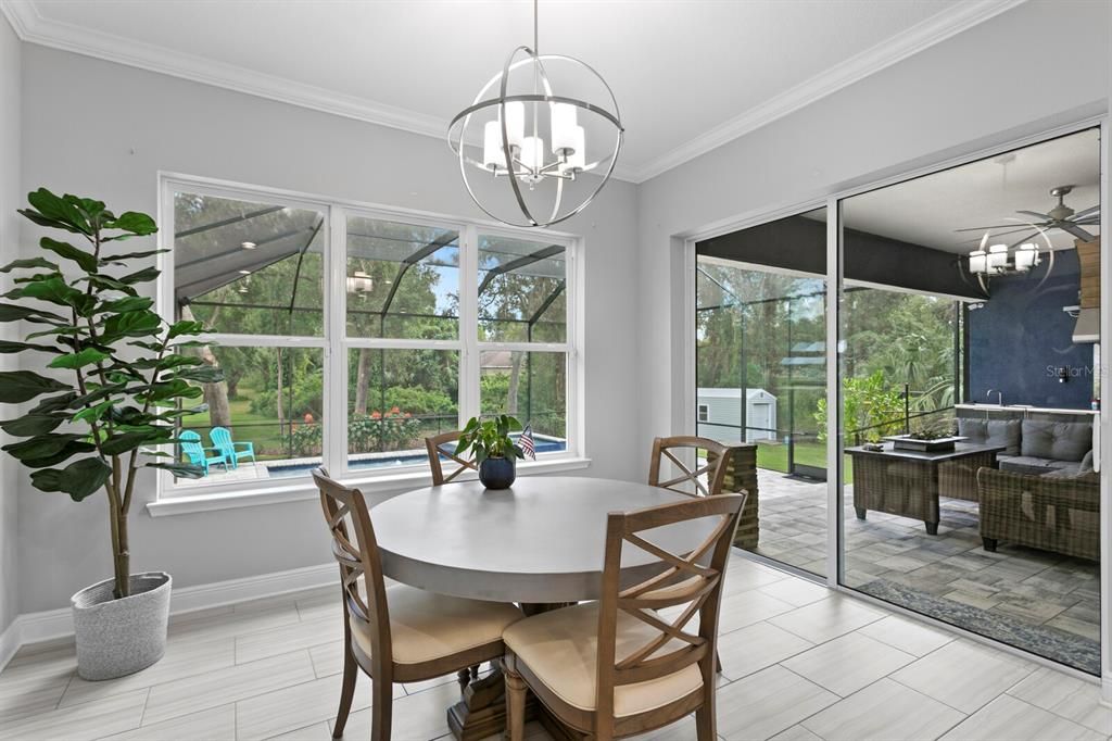 Dining room, Interior, Pendant Lights, Sun Room
