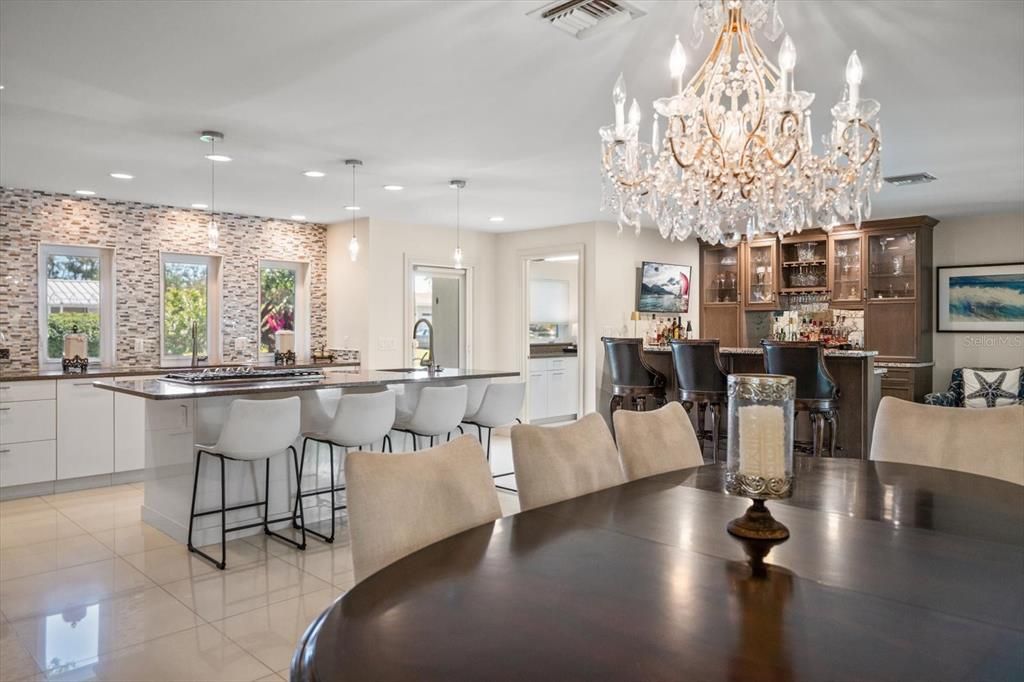 Chandelier, Dining room, Interior, Kitchen, Pendant Lights, Recessed Lighting