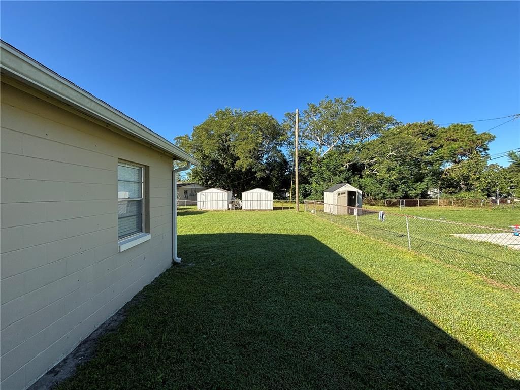 Backyard, Exterior